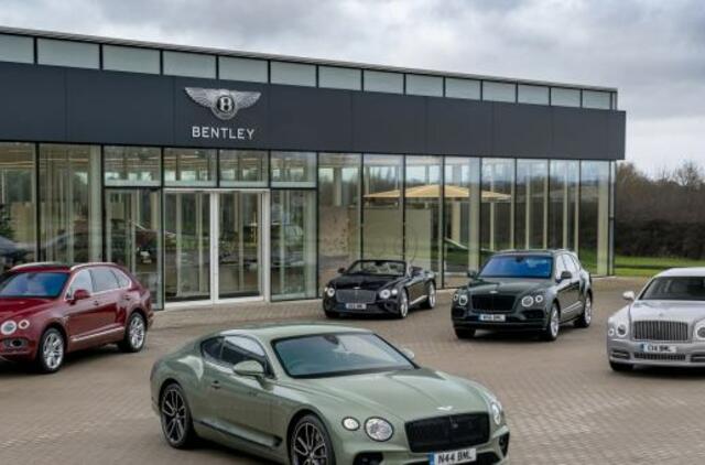 Nauji „Bentley“ modeliai augino 2019-ųjų pardavimus: daugiau nei 10 tūkst. automobilių per metus