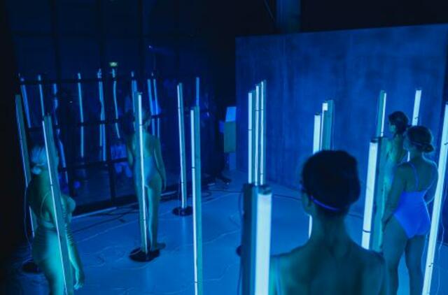 Jaunųjų menininkių kūryba KKKC Parodų rūmuose: „Ar ji ateina?“