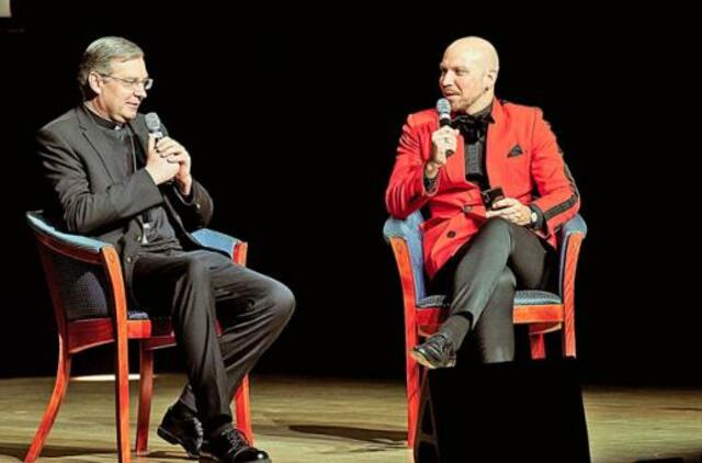 Koncerte tikintiesiems - intriguojantys klausimai vyskupui