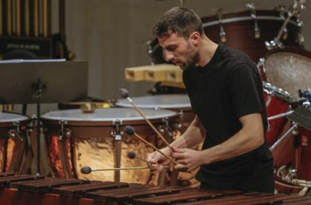 Perkusijos ir vario dialogai