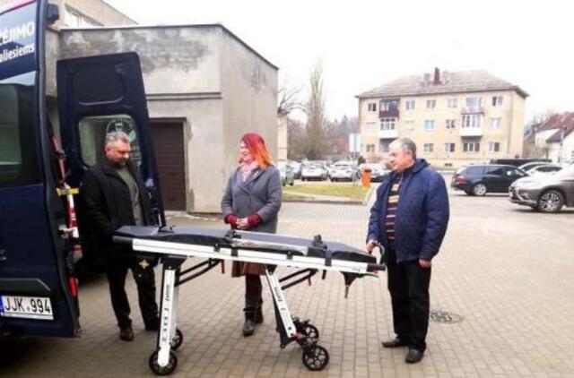 Šilutėje pradėta teikti nauja paslauga – gulinčių ligonių transportavimas