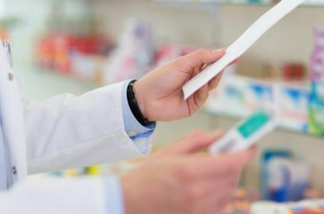 Kinijoje patvirtintas pirmas vaistas nuo koronaviruso