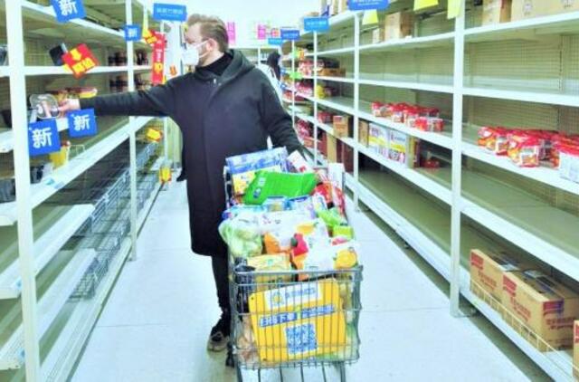 Kinijos lietuvis pasakoja apie gyvenimą siaučiant „koronai“: Be kaukės - nė vieno žingsnio