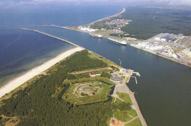 Klaipėdos akvarelės: namai ir žmonės (616)