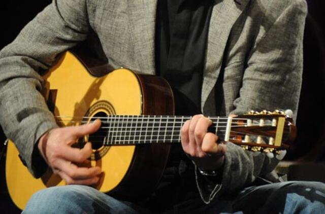 Lietuvio sukurtoje dainoje apie koronavirusą – svarbi žinia