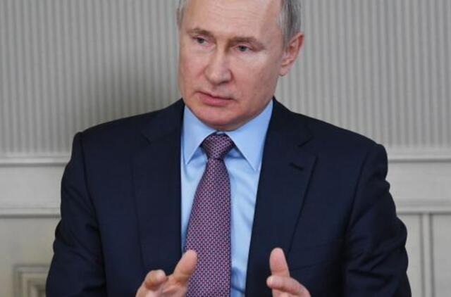 V. Putinas atmeta kalbas apie savo valdžios pratęsimą