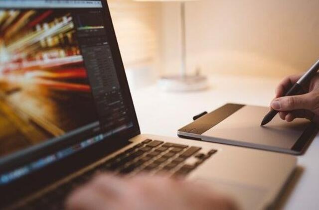 Dirbantiems karantino metu privalo būti užtikrinama saugi darbo aplinka