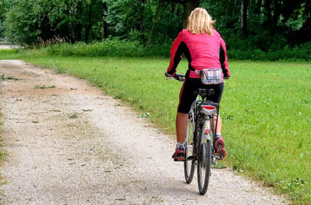 Gyvenimas pro langą: dviratininkai be gyvenimiškos patirties