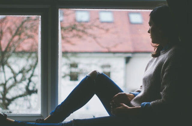 Gyventojai pradeda jausti karantino pasekmes: ieško finansinės pagalbos