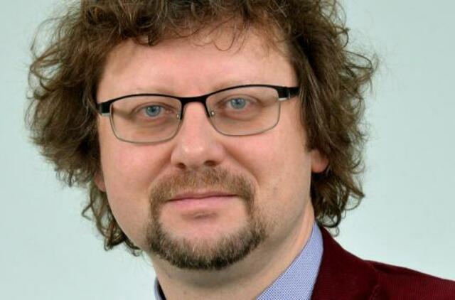 Mokslininkas paneigė koronaviruso sąmokslo teorijas ir įspėjo, kada tikėtis antros pandemijos