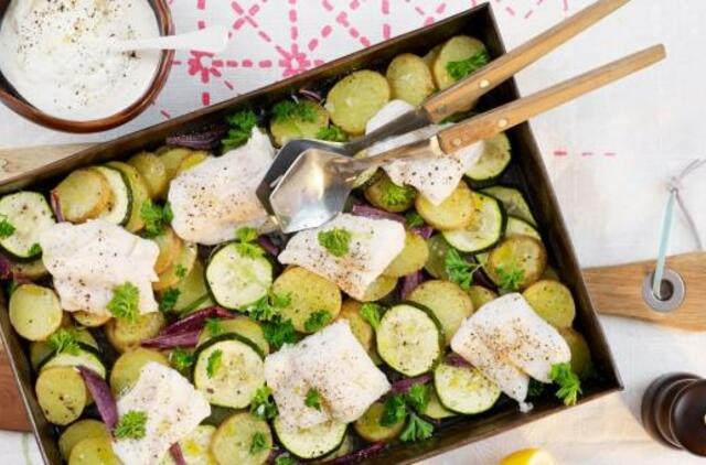 Orkaitėje kepta žuvis: skaniausias receptas