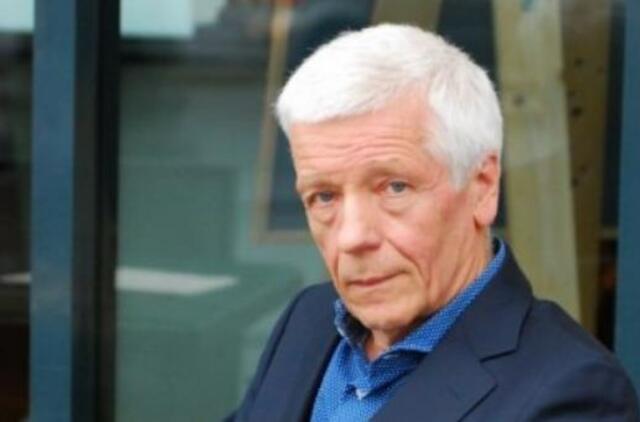 S. Šaltenio karantinas: kiekvieną dieną 20 kilometrų nueina ant stogo