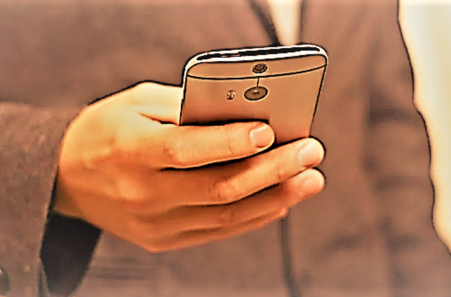 SEB banko klientai galės atsiskaityti mobiliuoju telefonu