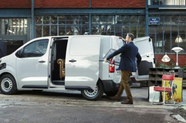 „Citroën“ pristato pirmąjį elektra varomą komercinį mikroautobusą „ë-Jumpy“