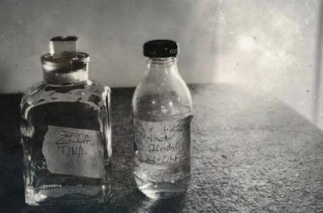 Galerija „si:said“ pristato Juozapo Kalniaus fotografijų parodą  #flirtasufiltru