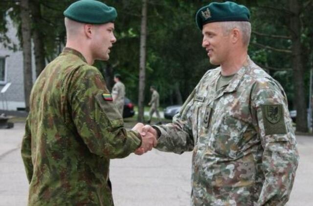 Klaipėdoje – Dragūnų bataliono vadų pasikeitimo ceremonija ir šauktinių išlydėtuvės į atsargą