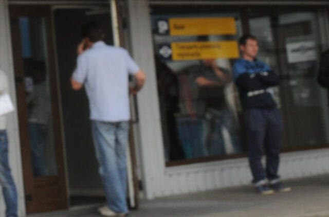 Norintieji išvengti naujojo mokesčio apgulė „Regitrą“