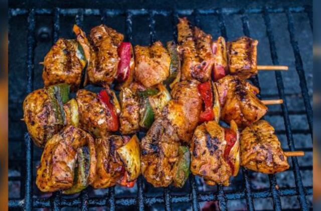 Pasaulio virtuvė: 5 egzotiški mėsos marinavimo receptai