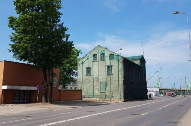 Pastatas nebeužkirs kelio pėstiesiems