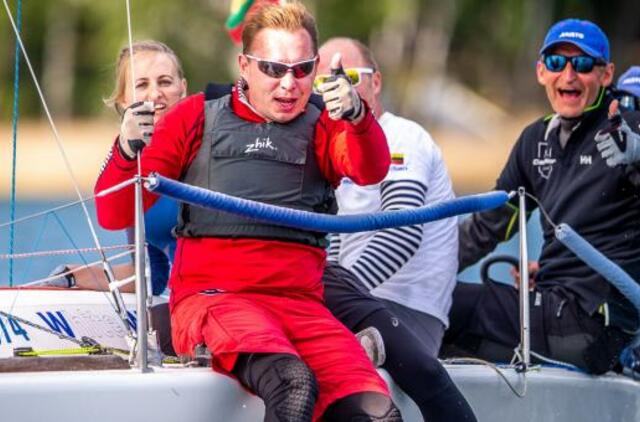 Po įtemptos kovos „Galvės taurė“ liko Lietuvoje: mūsų šalies buriuotojams ant kulnų lipo estų buriavimo legenda