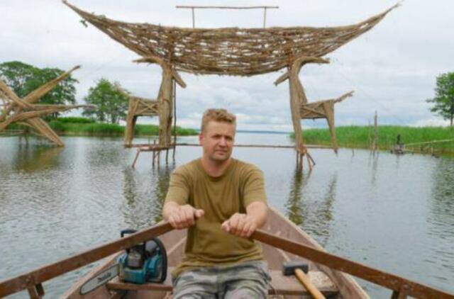 Šilutiškio skulptūra puošia Juodkrantę, bet Šilutėje puošmenų nebus...