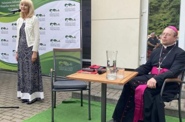 Klaipėdoje - jautrios mintys apie atleidimą