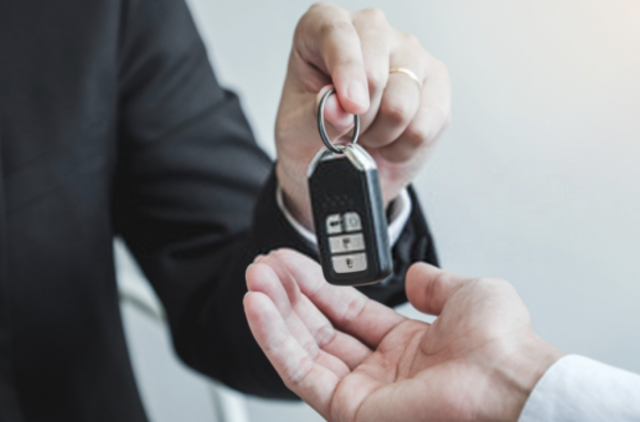 Patarimai norintiems įsigyti naudotą automobilį