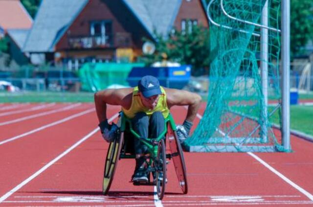 Lietuvos lengvosios atletikos žvaigždėms – paralimpinių atletų iššūkis