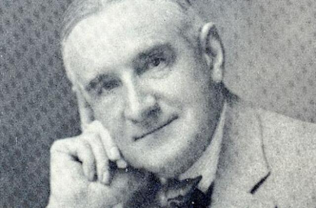 Palanga išrinko skulptūros diplomatui J. Simpsonui idėjos konkurso nugalėtojus