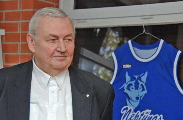 Sportininkų namuose - sveikinimai Sauliui Vilkui