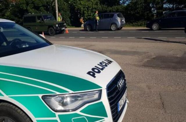 „Vectra“, „Passat“, „Audi A6“ vairavo girti