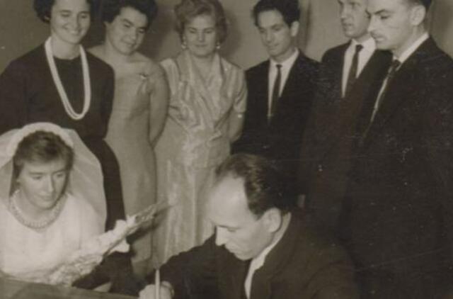 Klaipėdos akvarelės: namai ir žmonės (645)