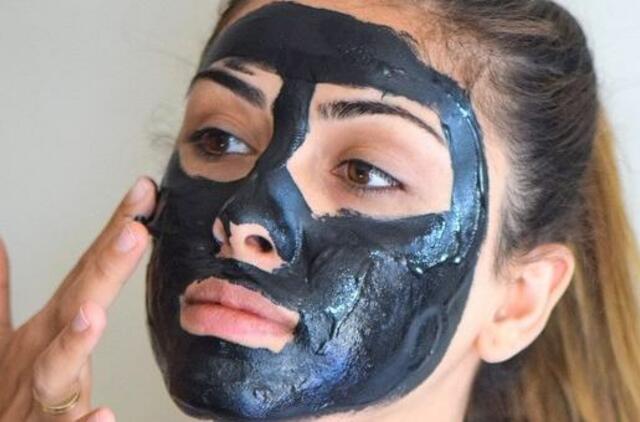 Odos specialistė apie veido kaukes: nesigaminkite jų namuose