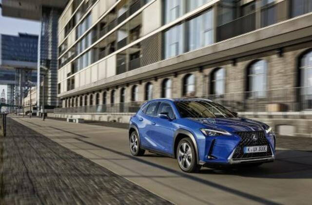 Devyni įdomūs faktai apie pirmąjį „Lexus“ elektromobilį „UX 300e“