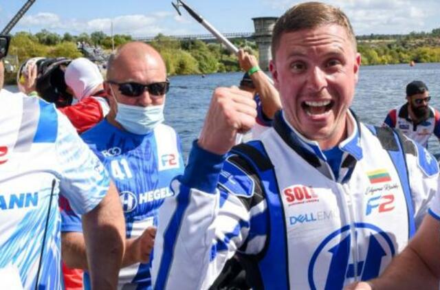 Per plauką likęs gyvas F2 vandens formulių atstovas E. Riabko: pasaulio čempionate tenkins tik pirma vieta