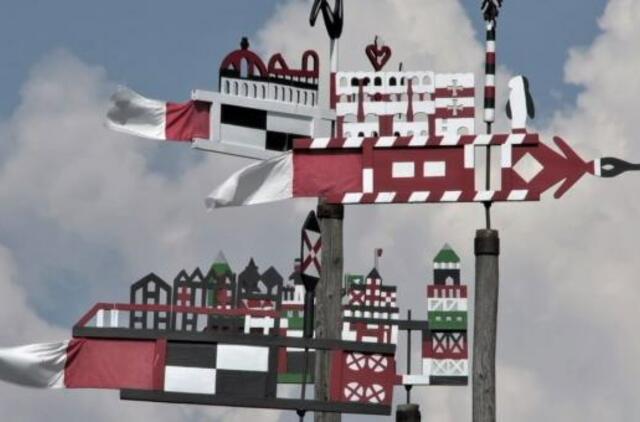 „Saulė sodą sodino...“ apie Kuršmarių vėtrunges ir senovės lietuvių peilius