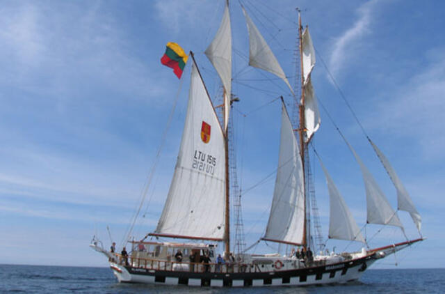 „The Tall Ships Races 2021“ Lietuvai atstovaus du Klaipėdos universiteto laivai