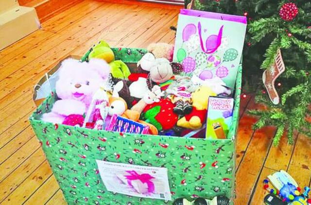 Akcija "Padovanok kitam vaikui Kalėdas"