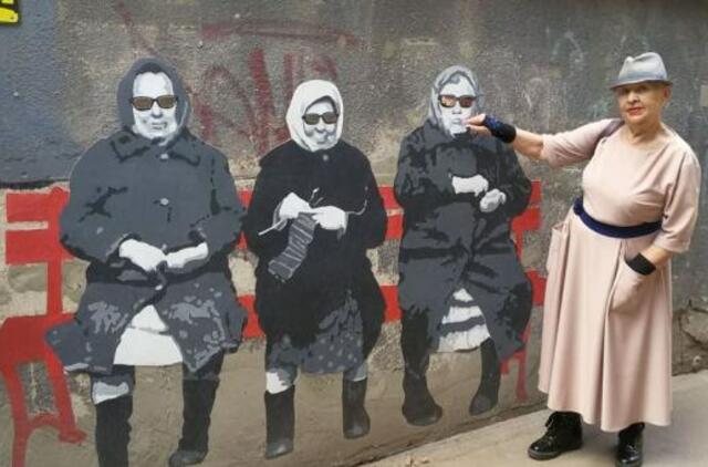 Gyvenimas pro langą: vartymasis besvorėje erdvėje