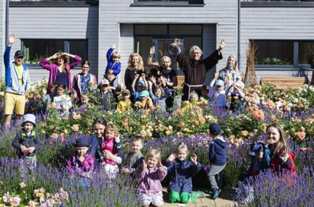 Sensoriniai sodai – socialinei pažeidžiamų grupių įtraukčiai didinti