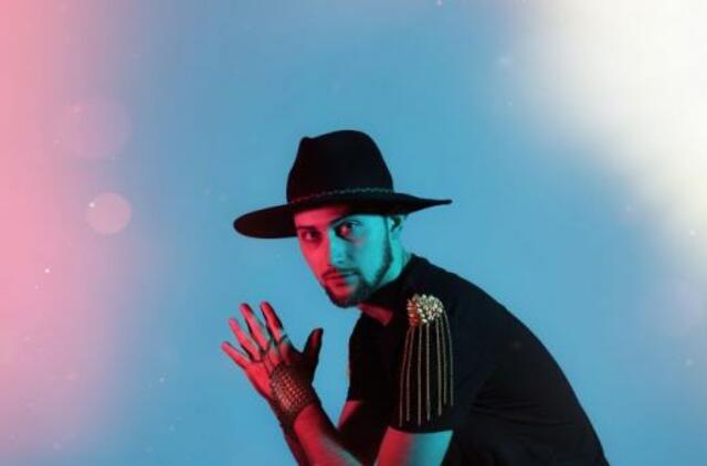 G. Nakas pristato naują dainą „Ten Aukštai“: truputis vasaros skonio vidury žiemos