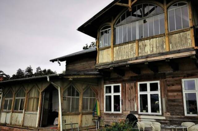 Klaipėdos akvarelės: namai ir žmonės (660)