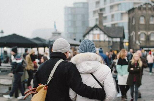 Rizika užsikrėsti COVID-19 liga išlieka ir būnant lauke