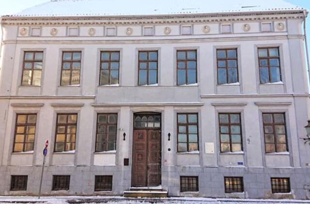 Istorinėje prancūzų prefektūroje planuoja viešbutį