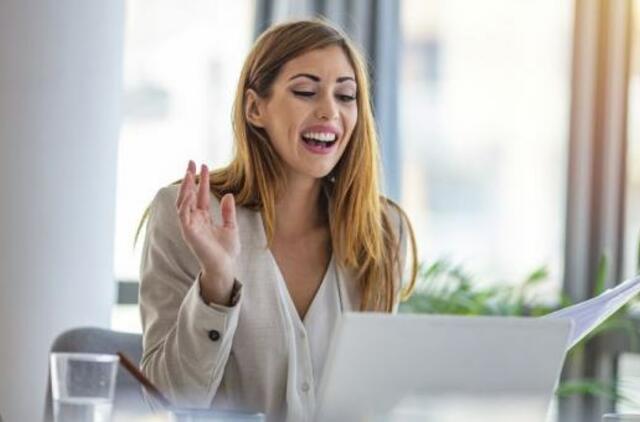 „Zoom“ laikų atmintinė: 5 patarimai, kurie pravers ieškantis naujo darbo