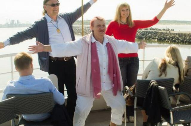 Gyvenimas pro langą: Ir žurnalistai geidžia pakikenti...