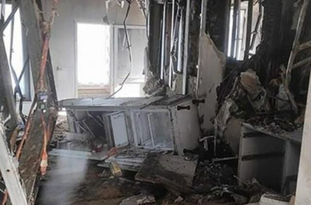 Šeima nespėjo pasidžiaugti renovuotu namu Skomantuose