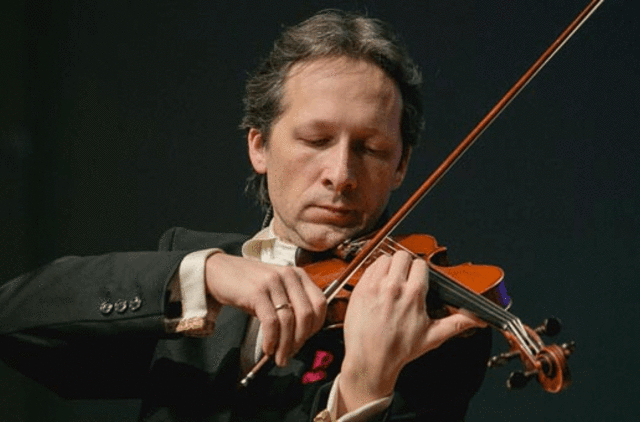 Tango revoliucionieriui – 100 metų!