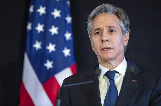  „atvirų_durų“_politika