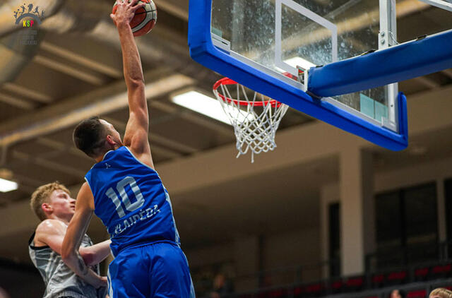 AKIMIRKA. 18-mečių krepšinyje jau galima išvysti ir efektingų epizodų bei dėjimų, tad savaitgalį krepšinio sirgaliams bus į ką pažiūrėti.